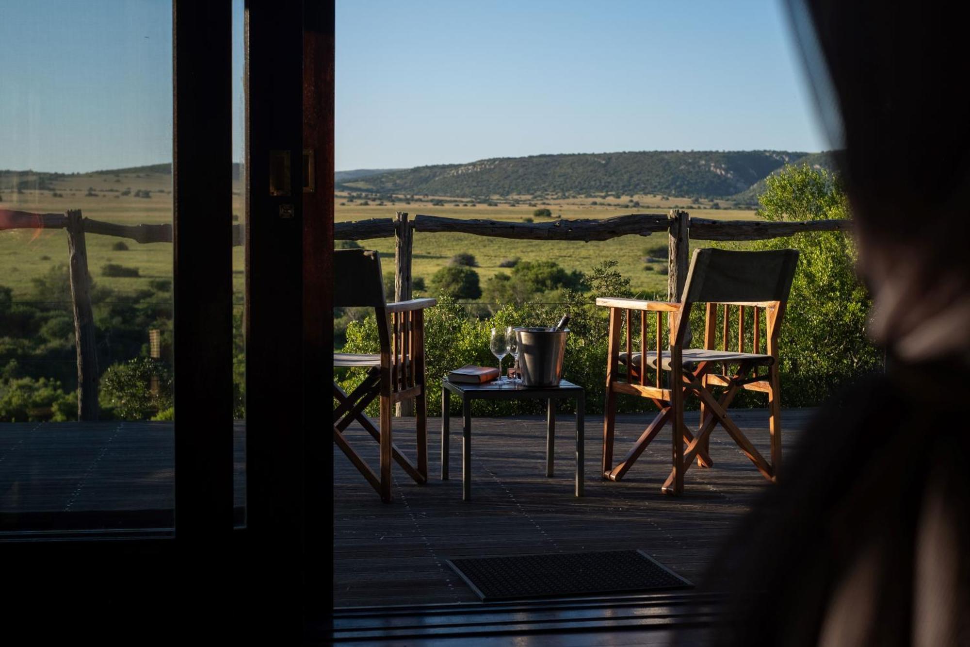 Hillsnek Safari Camp - Reserva de Amakhala Exterior foto