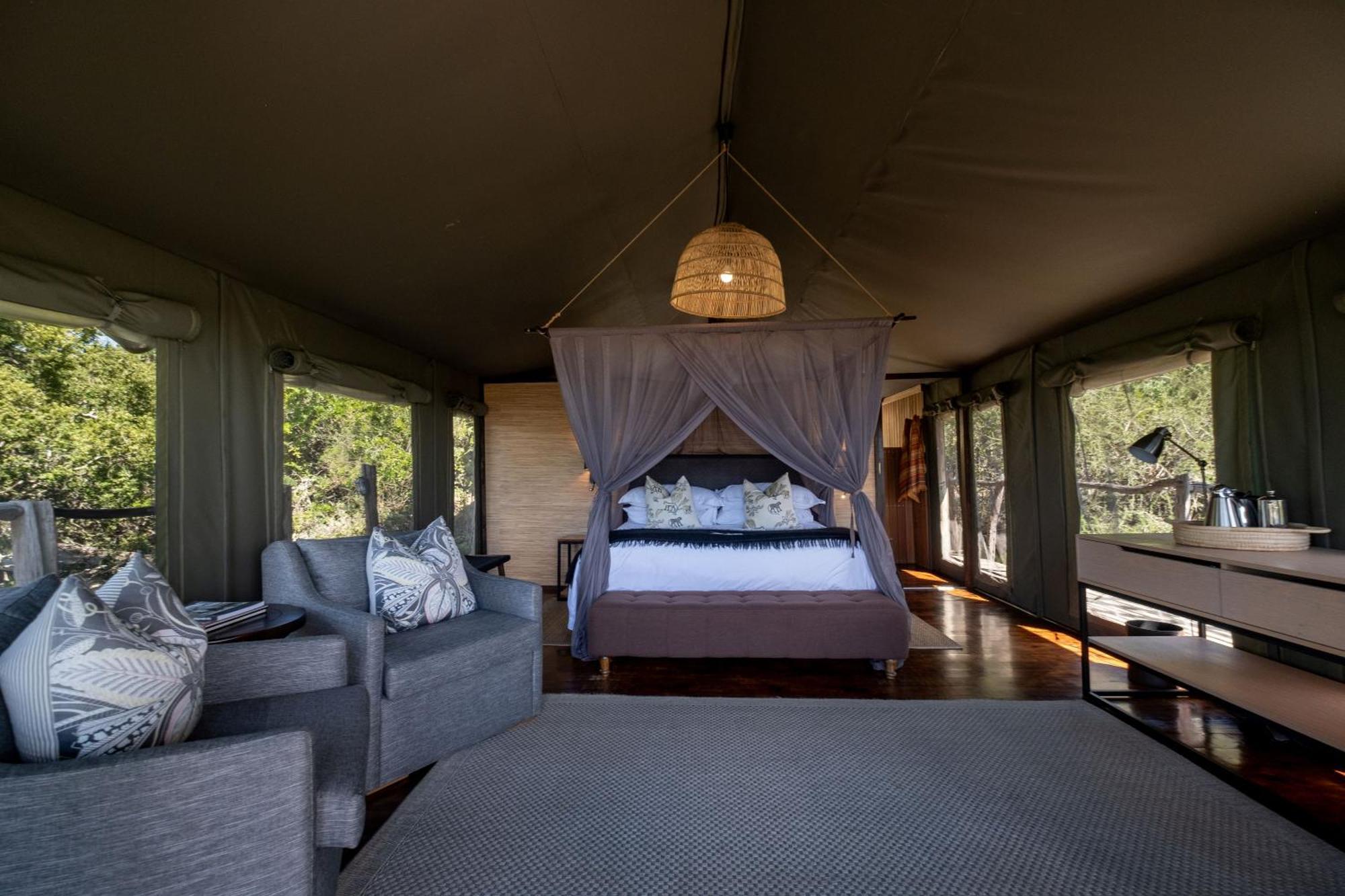 Hillsnek Safari Camp - Reserva de Amakhala Exterior foto