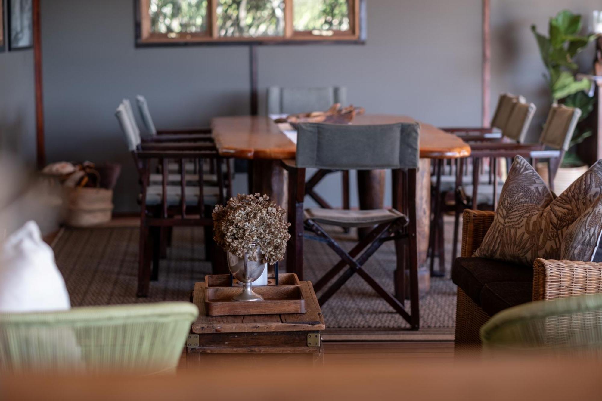 Hillsnek Safari Camp - Reserva de Amakhala Exterior foto