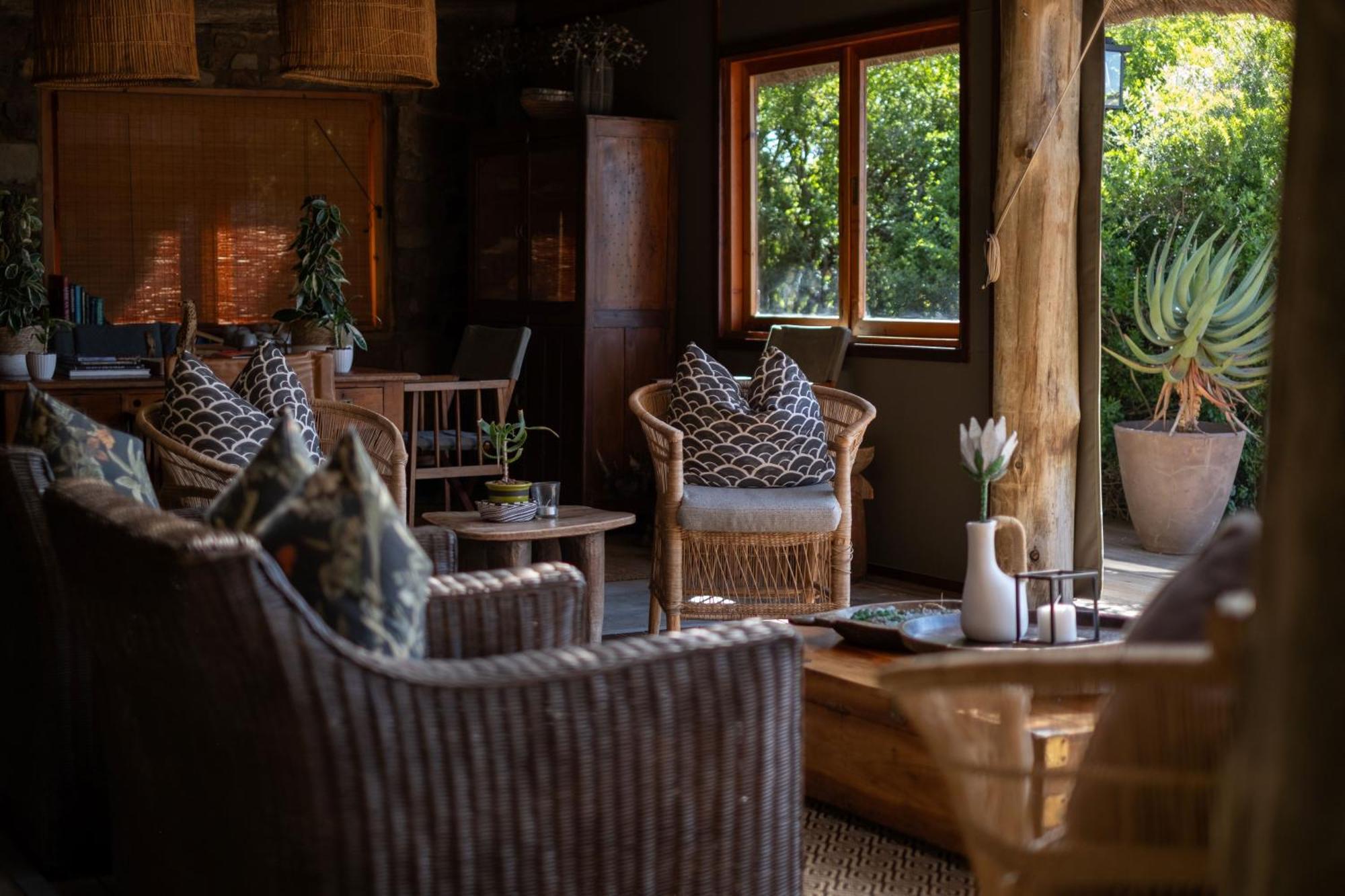 Hillsnek Safari Camp - Reserva de Amakhala Exterior foto