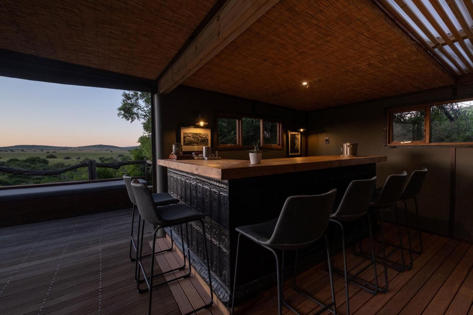 Hillsnek Safari Camp - Reserva de Amakhala Exterior foto